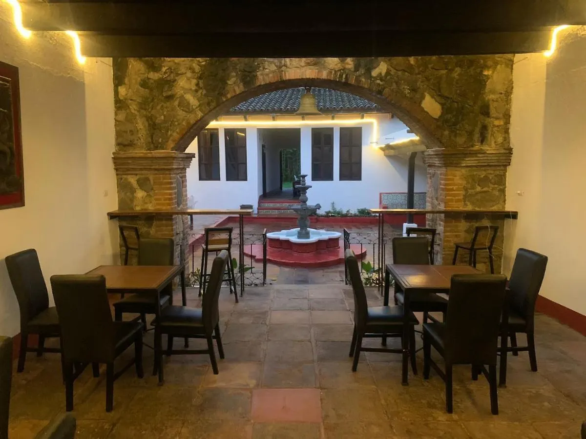 Hostel Hopa Antigua Guatemala